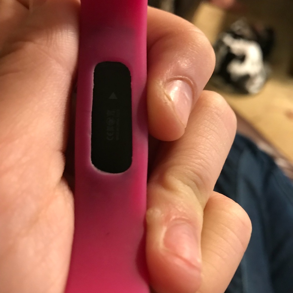 Fitbit - Picture 3 of 7